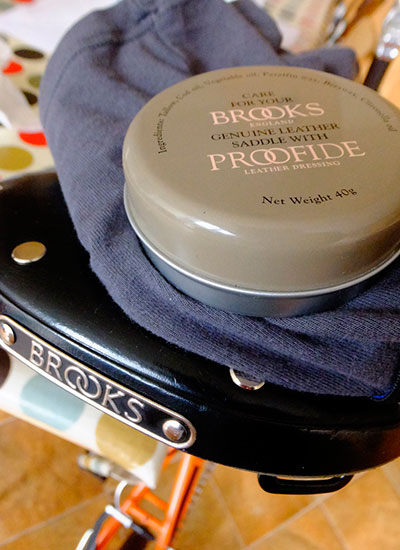 Средство Proofide для ухода за седлом Brooks