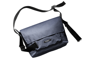 1Картинка Crosby Shoulder Bag Blue